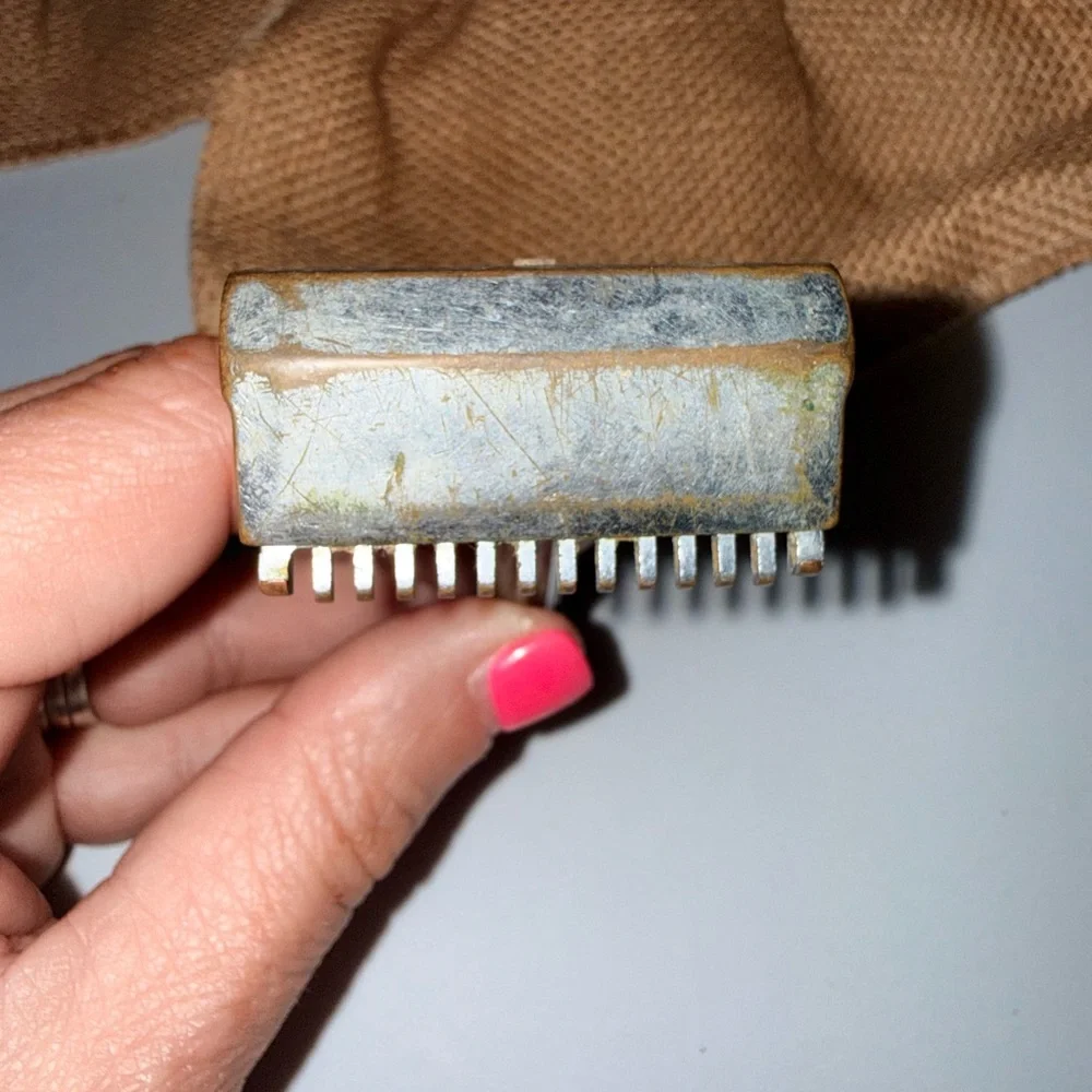 Vintage GEM Micromatic Clog Pruf Single Edge Safety Razor